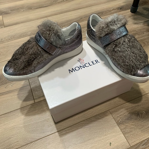 100% authentic Moncler Lucie scarpa sneaker silver metallic fur 39 us 9 - Picture 8 of 16